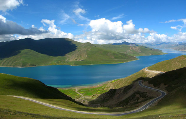 Yamdrok See