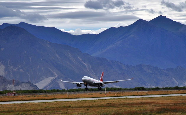 Flug von Lhasa nach Shanghai