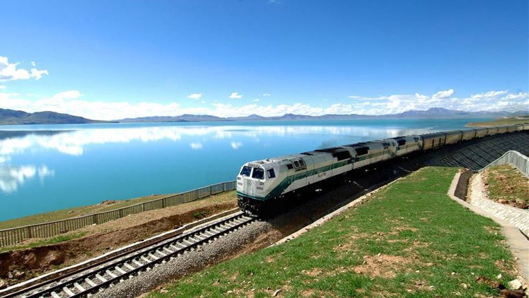 Qinghai Tibet Bahn von Beijing nach Lhasa. Qinghai Tibet Bahn von Beijing nach Lhasa.