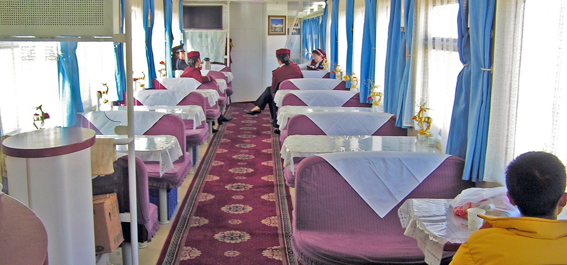 Speisewagon der Tibet Bahn Speisewagon der Tibet Bahn